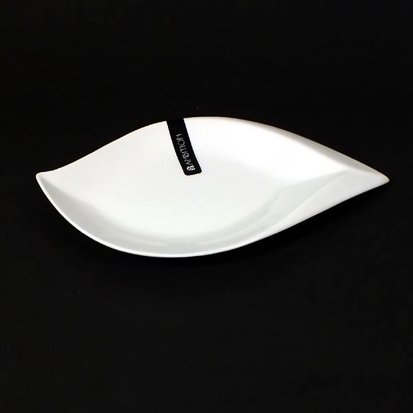 SALSA-PÓŁMISEK ŁÓDKA 31,5X18,5CM