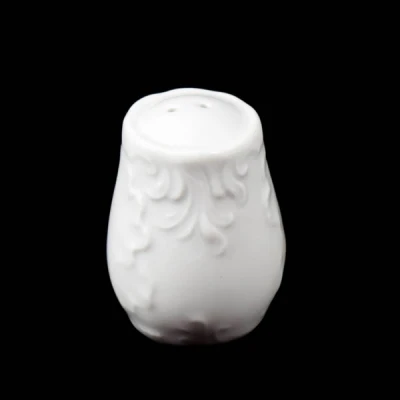 Posypywaczka porcelanowa Ćmielów Rococo 6 cm