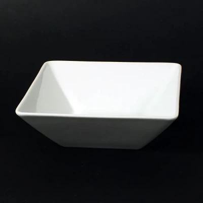 Salaterka porcelanowa Lubiana Classic 18 cm