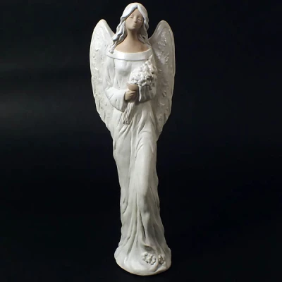 Figurka ceramiczna Alina 177