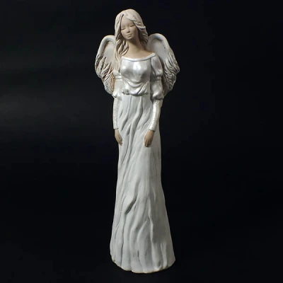 Figurka ceramiczna Beata 178